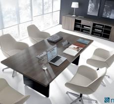 stoły konferencyjne