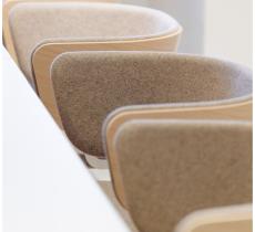 ISKU-MyFlow-Chair-tuoli-ristikkojalalla-interior2