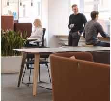 ISKU-MyFlow-Meeting-Chair-tuoli-lenkkijalalla-interior1