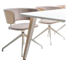 ISKU-MyFlow-Chair-tuoli-ristikkojalalla-interior
