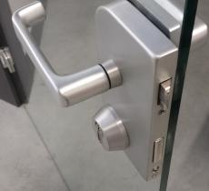 systemy-aluminiowe-drzwi.3